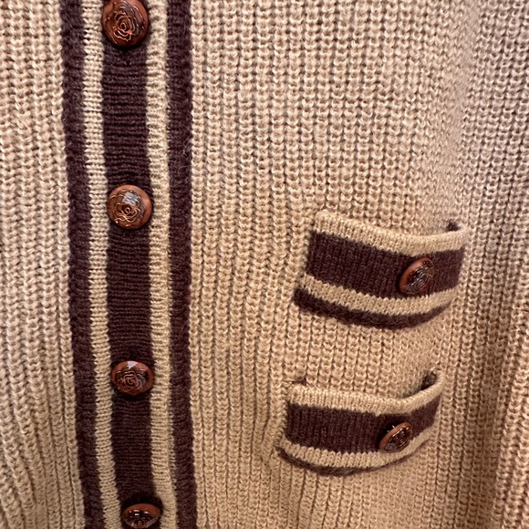 Simple Retro Jenesis Contrast Knit Cardigan - Picture 4 of 6